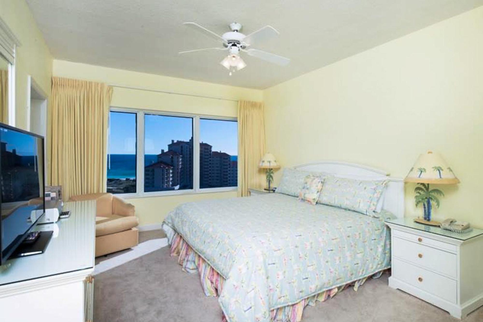 Tops'L Summit III Destin Room photo